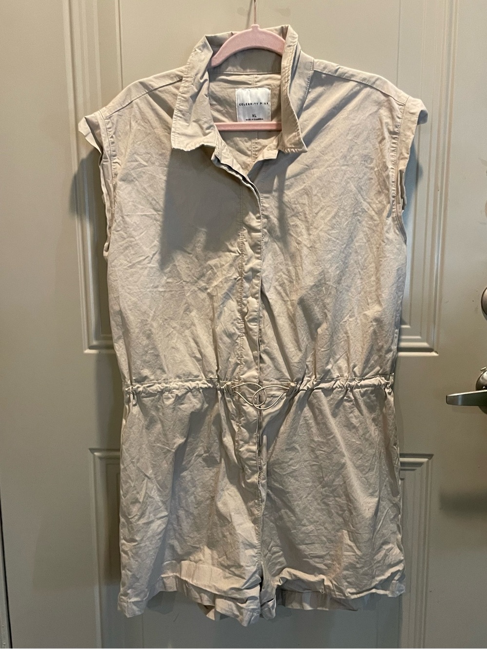 Celebrity Pink casual collared shirt in light beige